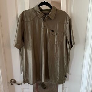 Howler Bros Vented Polo Size XL Color Greenish